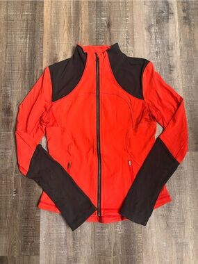 Lululemon Forme Jacket Brushed Love Red Deep Coal Paneled Size 10